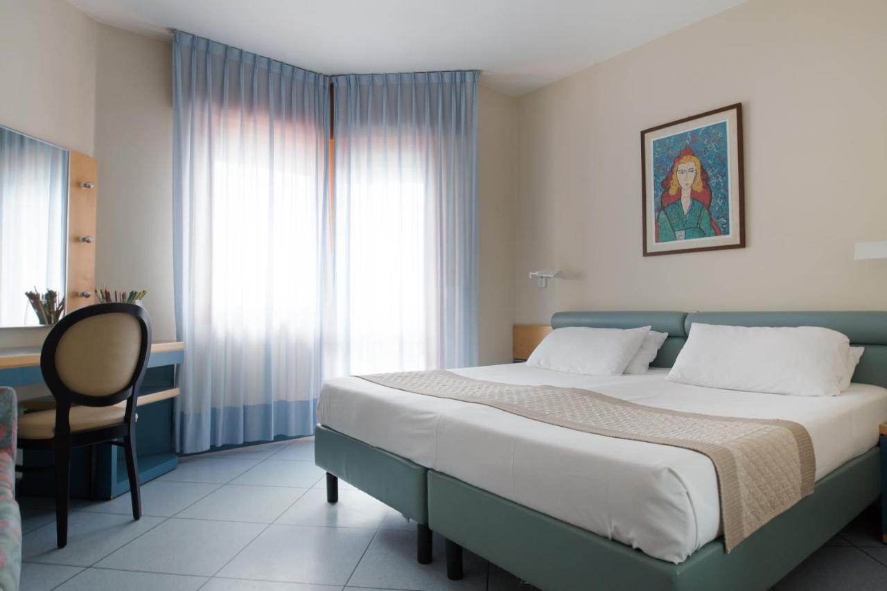 Hotel Monaco & Quisisana Lido di Jesolo Exterior photo